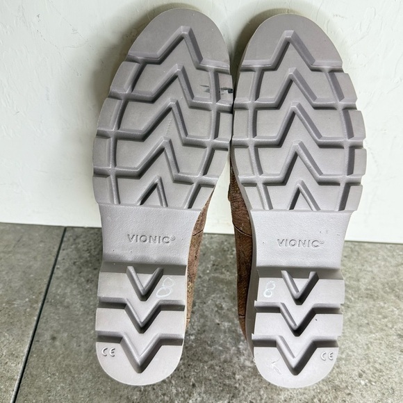 NEW Vionic Kensley Leather Snake Print Slip-On Platform Loafers Women’s Size 8 - Picture 7 of 8